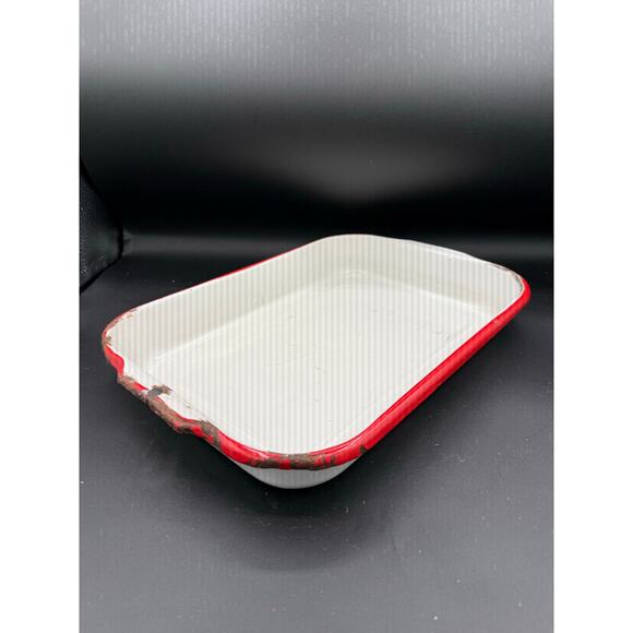 Vintage Enamelware Pan - White With Red Trim - Picture 8 of 8